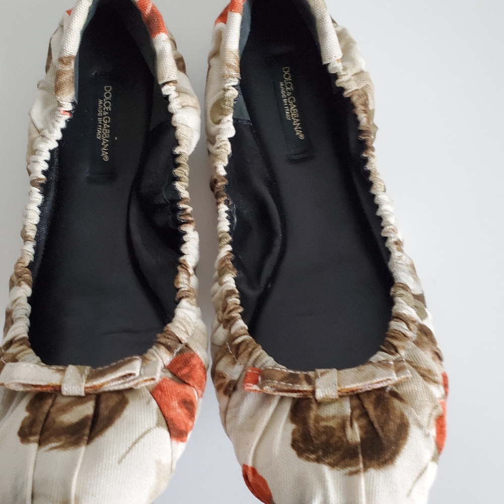 Dolce & Gabbana Ballerina Flat shoe size 37 1/2. - Picture 15 of 15